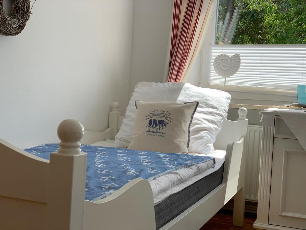 Ferienwohnung Seestern In Zentraler Lage Von Eckernfoerde Luaran gambar